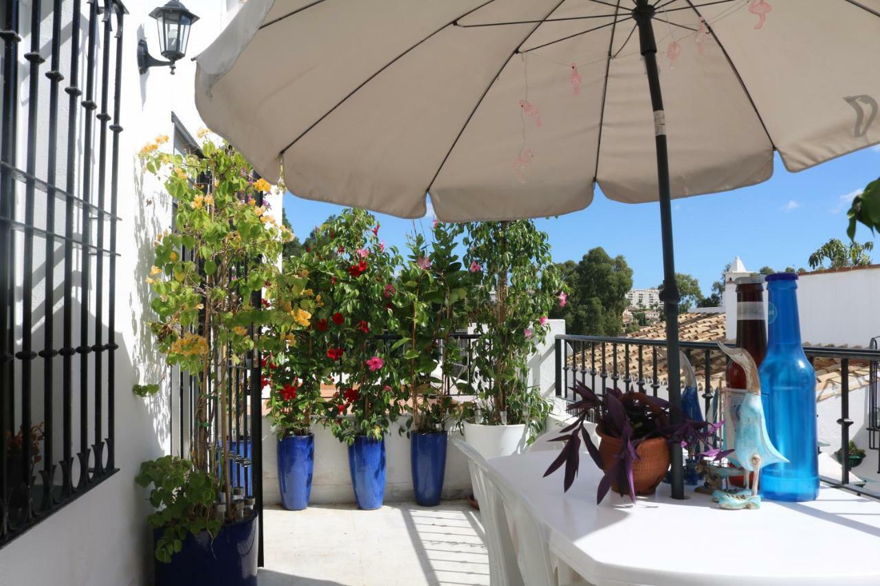 A Place Under The Sun And Near The Water Torremuelle Exterior foto
